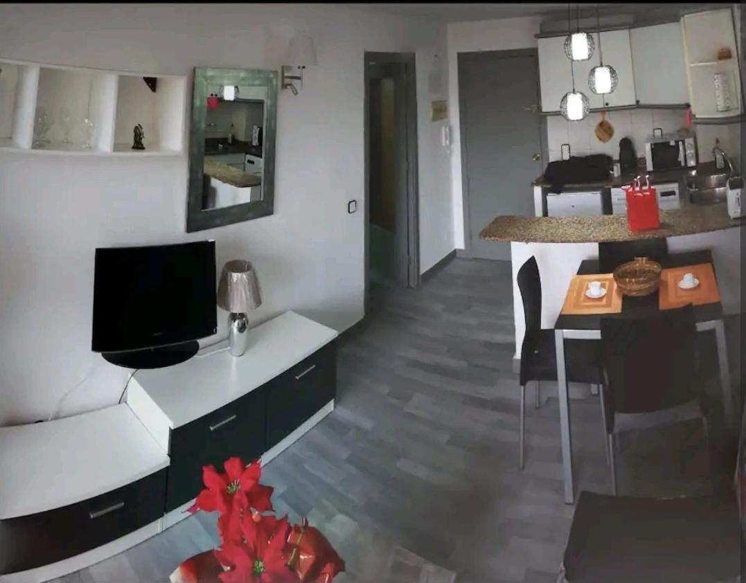 Bonito Apartamento Cerca De La Playa Salou Exterior photo